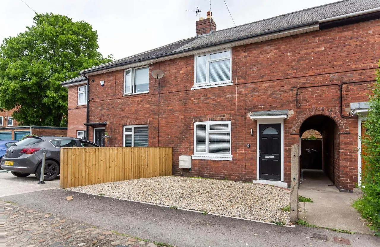 Piccadilly Place - 3 Bedroom House York 0*,  Velká Británie