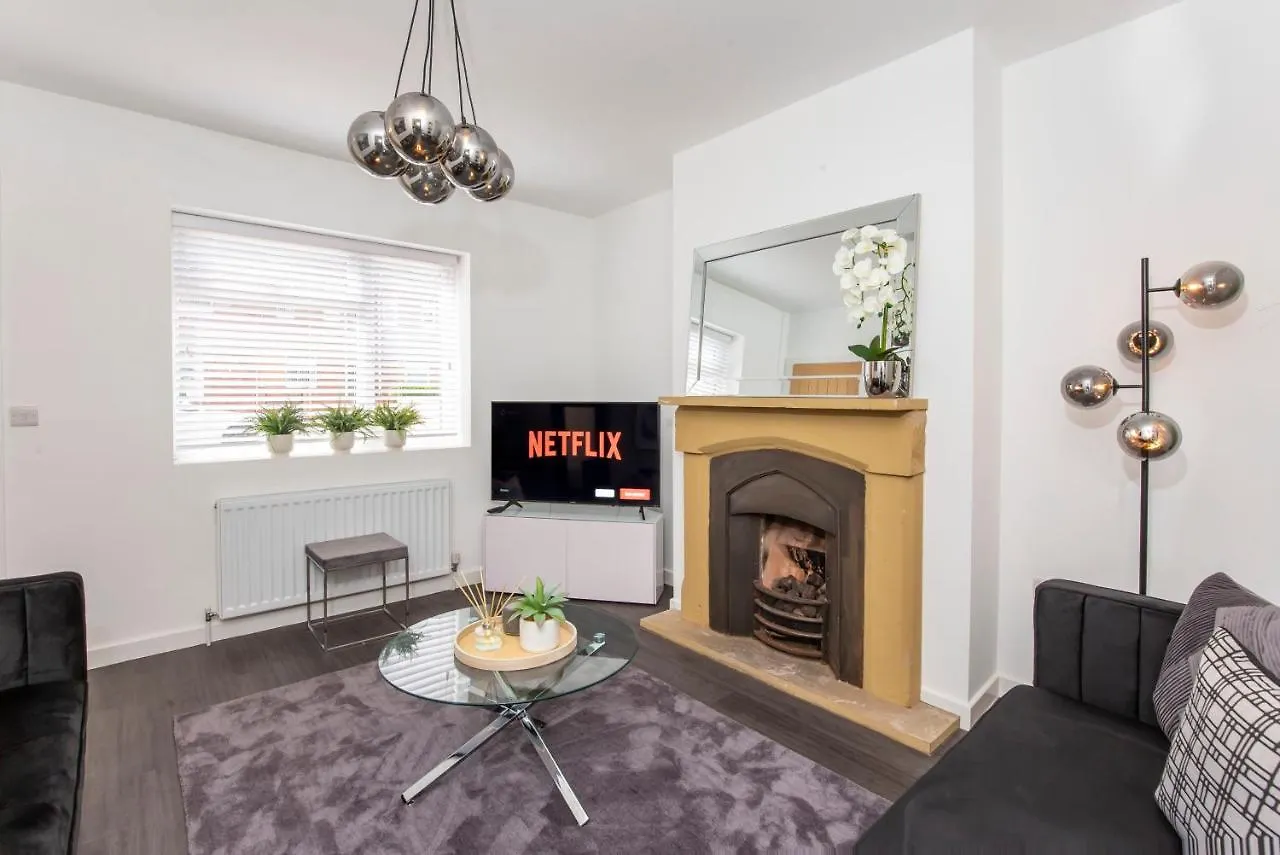 Piccadilly Place - 3 Bedroom House York 0*,  United Kingdom